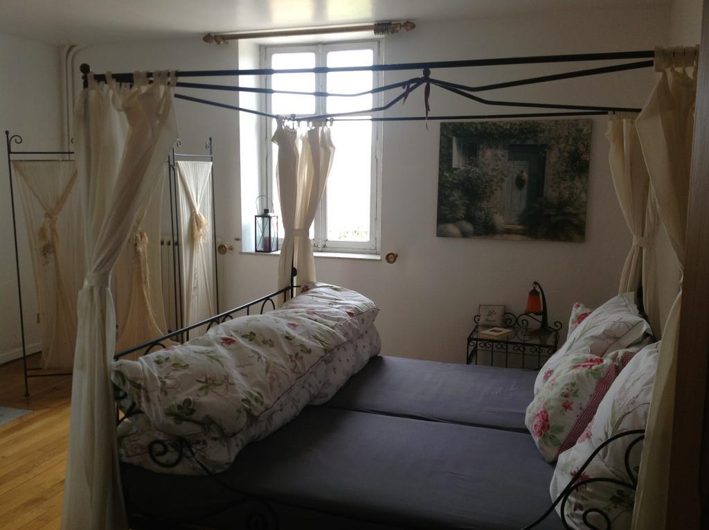 Maisonmazerand Cirey-sur-Vezouze Habitación foto